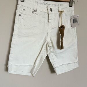 Revolution by Revolt Girls White Denim Shorts Size 8 NWT